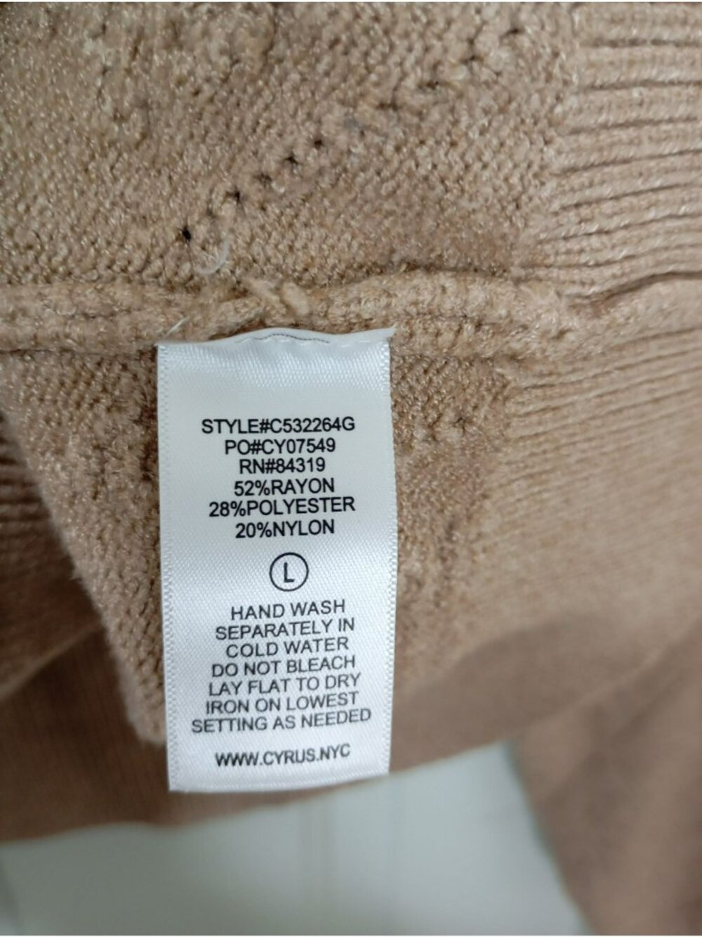 Cyrus Beige Diamond Knit Button-Front Cardigan Sweater Size L - Picture 7 of 10